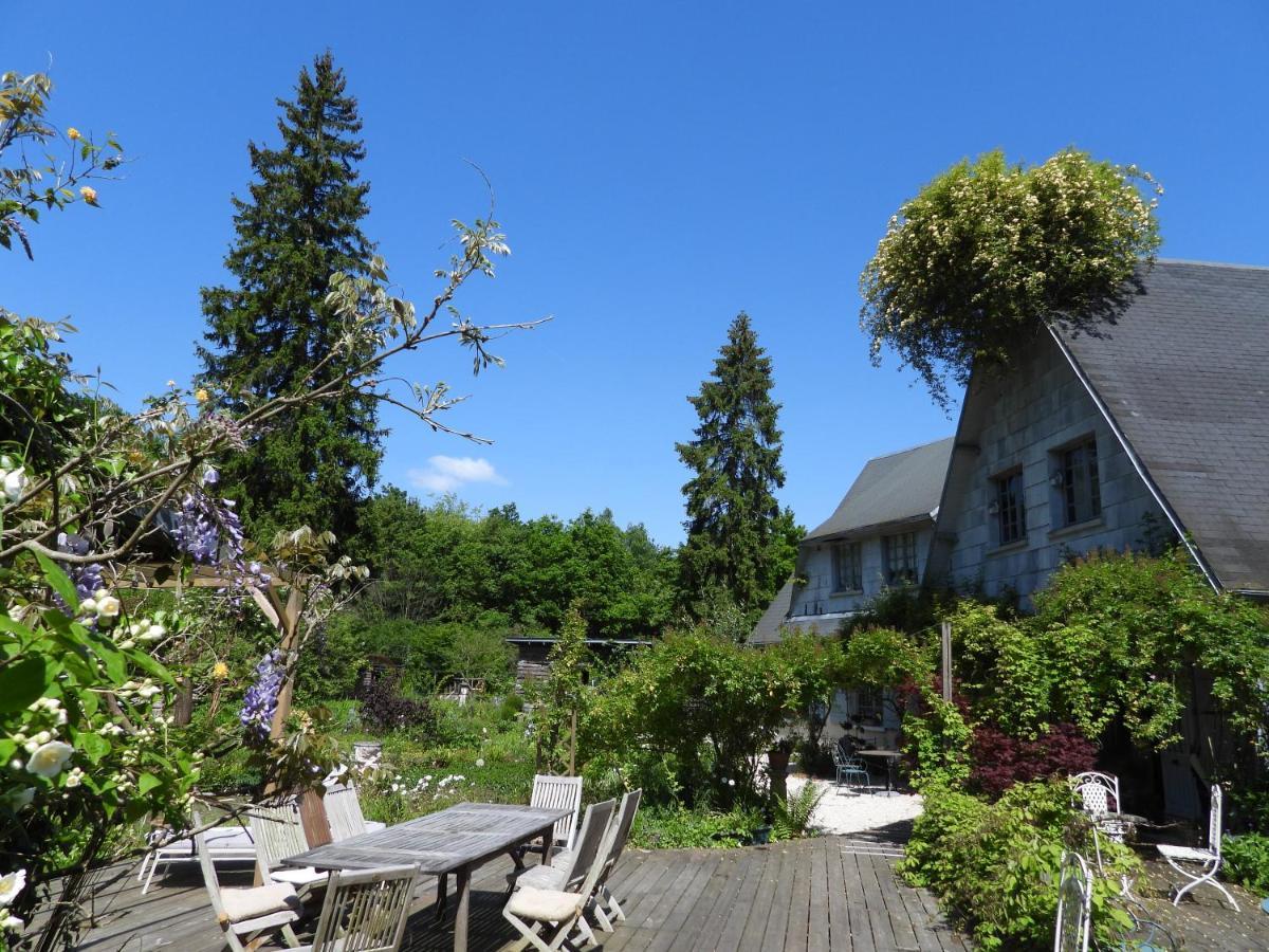 Le Jardin De Saint Jean Bed & Breakfast Екстериор снимка
