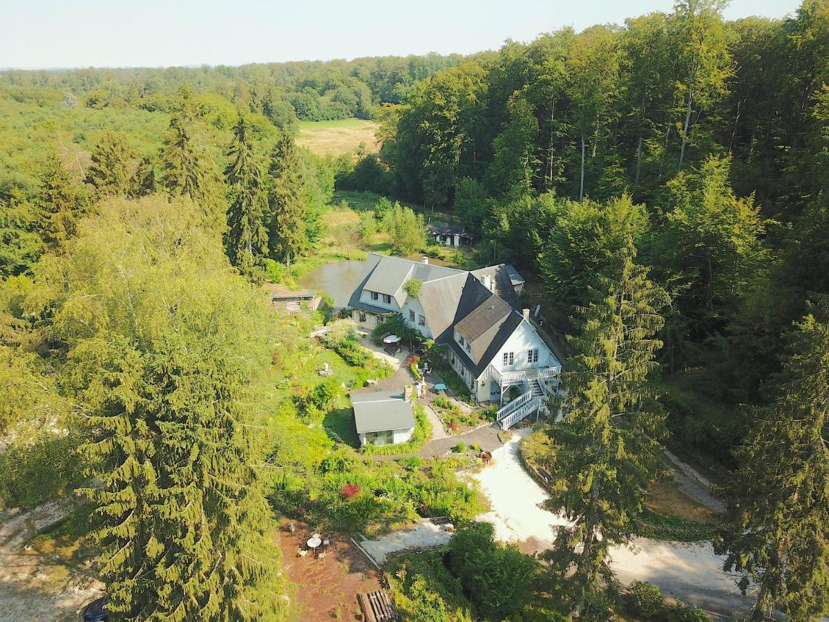 Le Jardin De Saint Jean Bed & Breakfast Екстериор снимка
